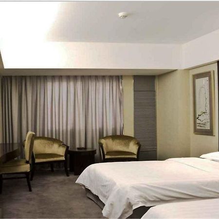 Jin'Gu Hotel Harbin Bagian luar foto